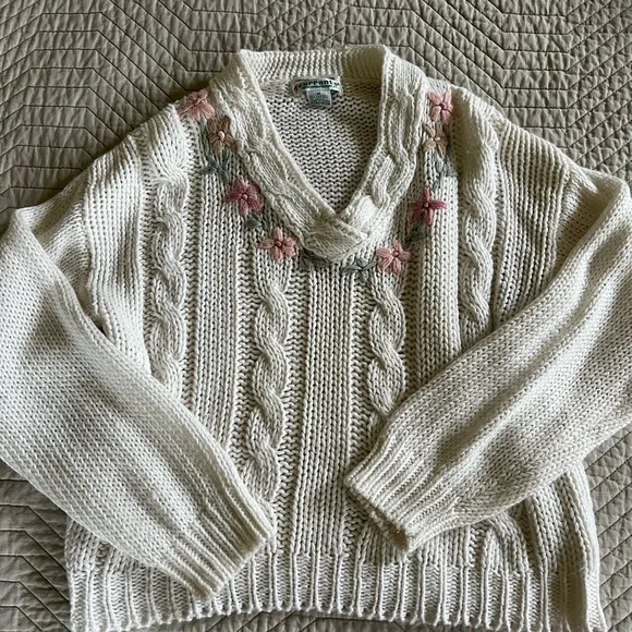 Vintage Embroidered Floral Sweater - Picture 1 of 8